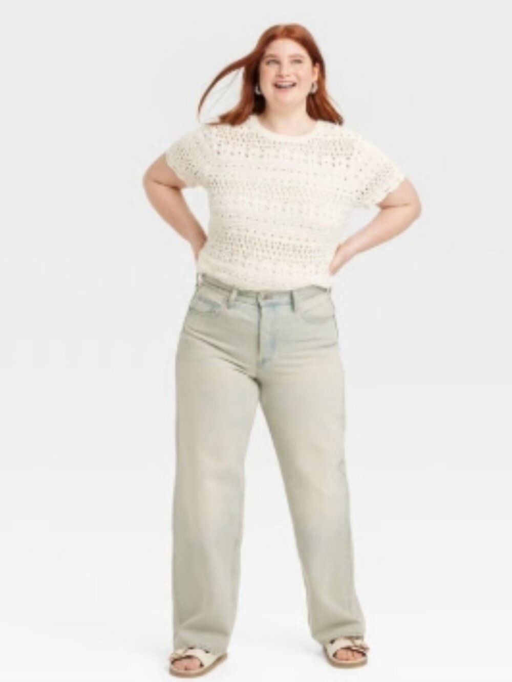 Women's Mid-Rise 90's Baggy Jeans - Universal Thread™ Light Blue - Picture 4 of 4